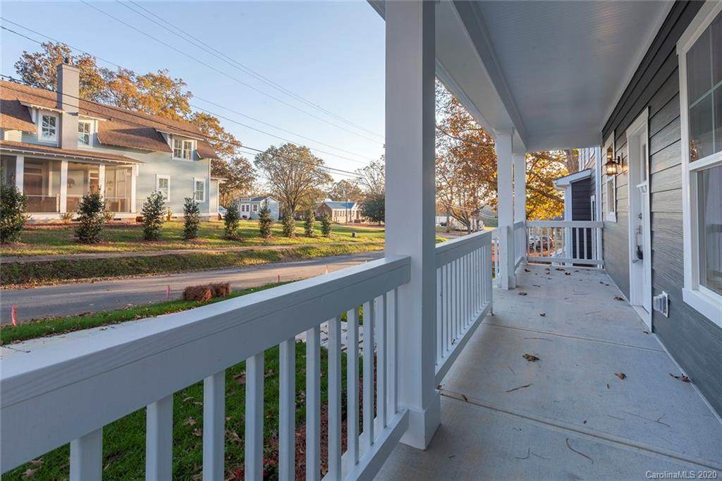 411 Providence Street - Photo 1