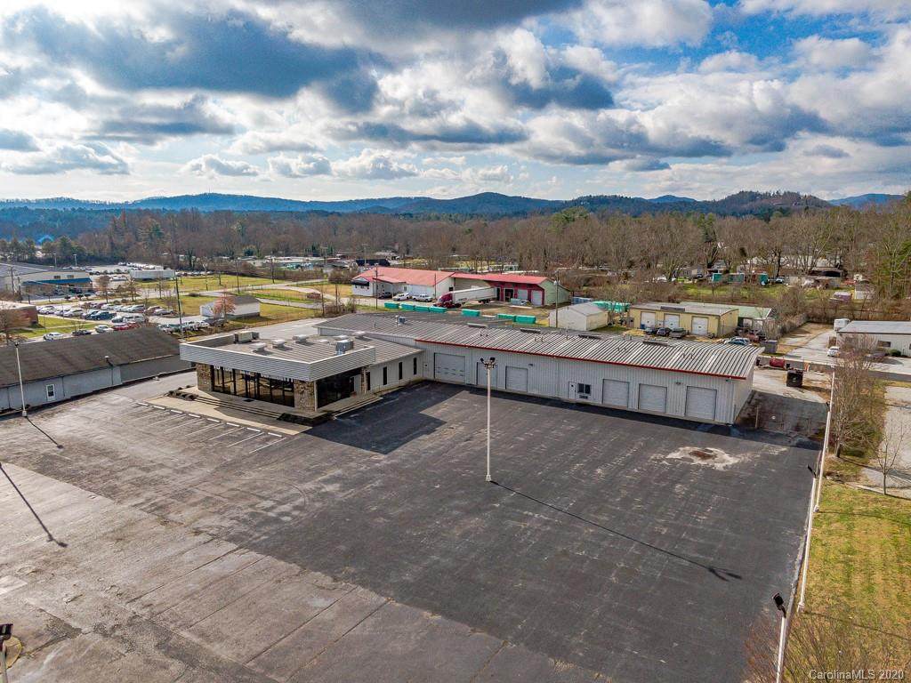 1325 Spartanburg Highway - Photo 1