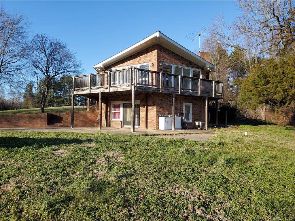 303 Midway Drive - Photo 1