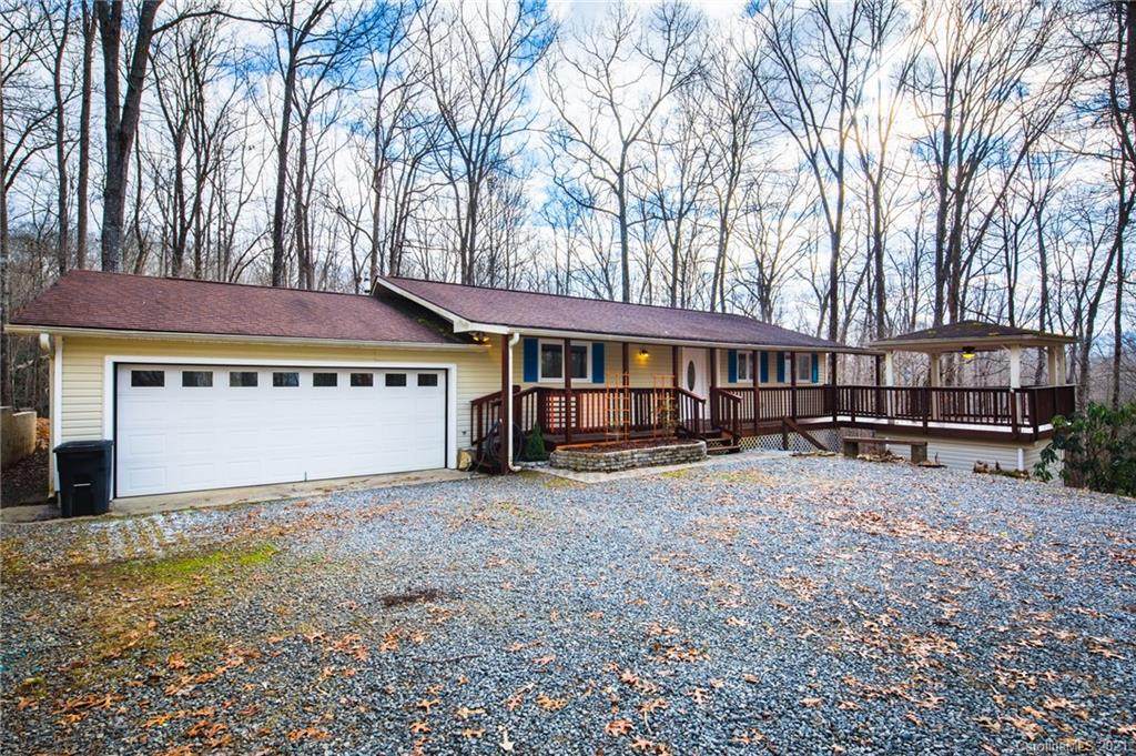 290 Skyland Drive - Photo 1