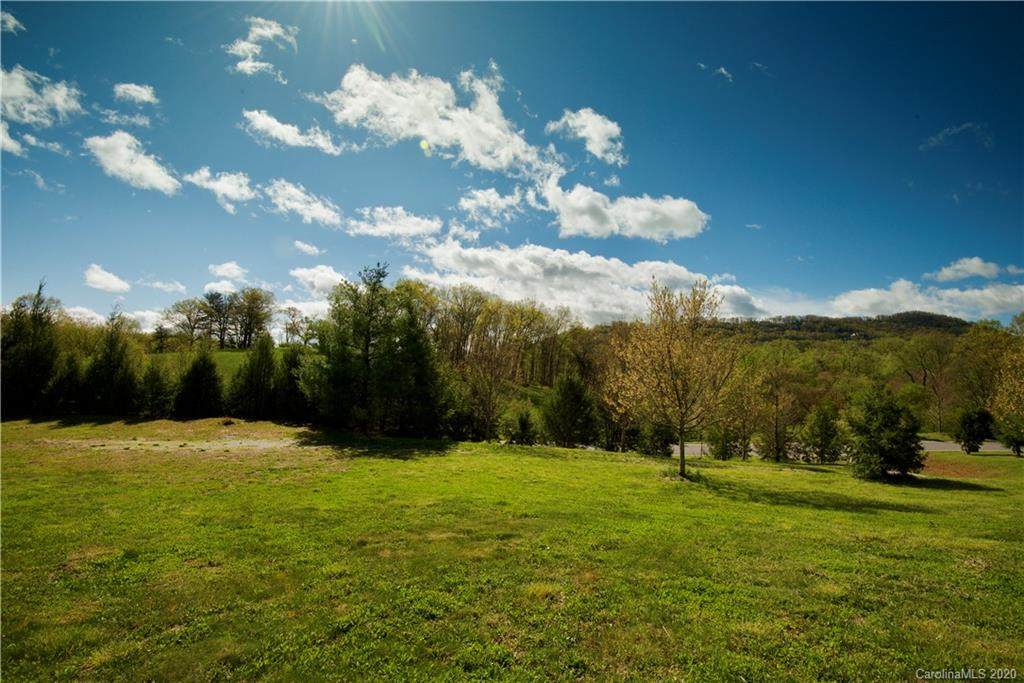 74 Walnut Valley Parkway - Photo 1