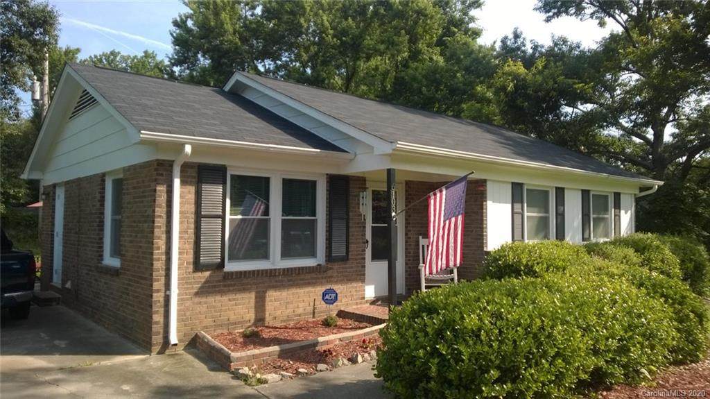 6103 Clearwater Drive - Photo 1