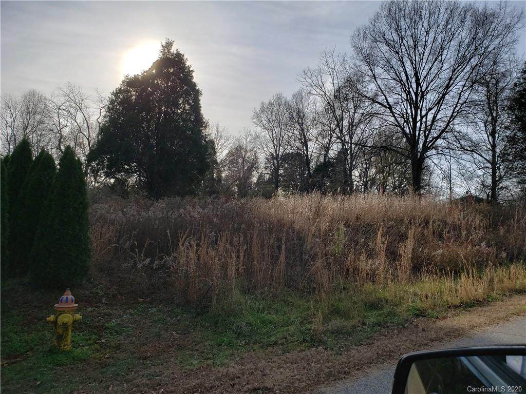 7 3rd Avenue - Photo 1