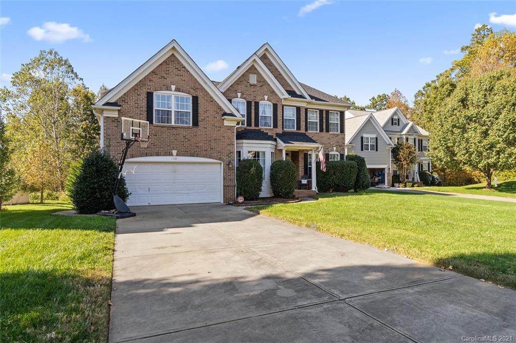 7730 Whisperingwood Drive - Photo 1