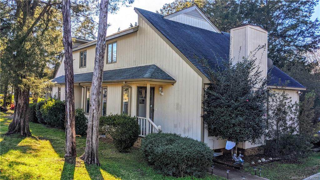 5232 Rea Road - Photo 1