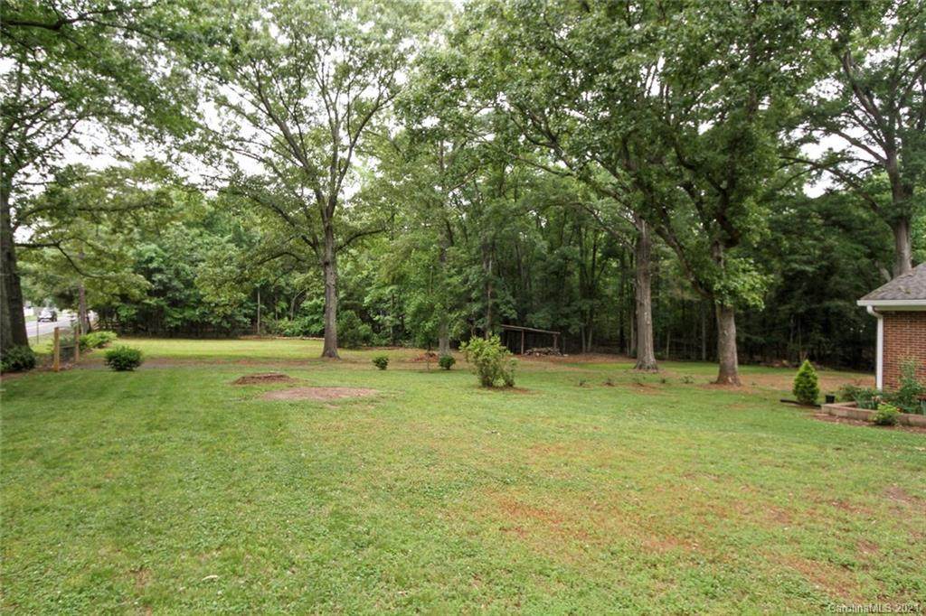 12920 Hamilton Road - Photo 1