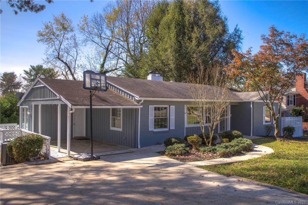 207 West Park Drive - Photo 1
