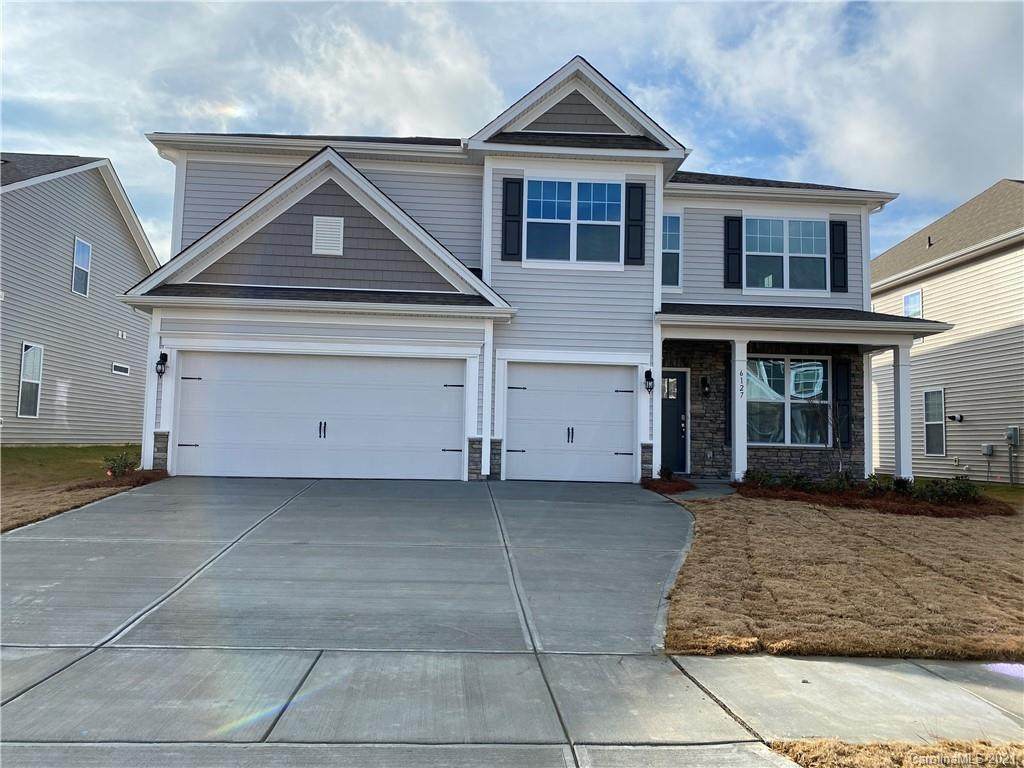6127 Golden Oak Drive - Photo 1