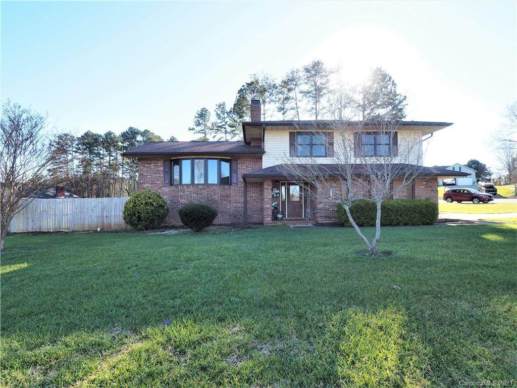 4048 Glen Hollow Lane - Photo 1