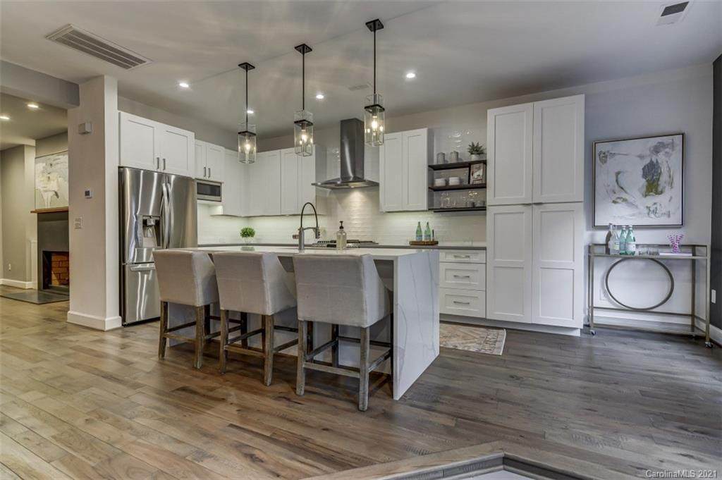 326 Settlers Lane - Photo 1