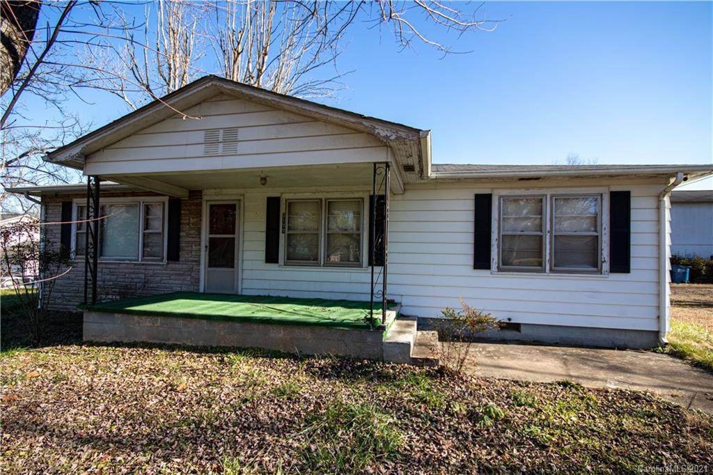 3177 Morganton Boulevard - Photo 1