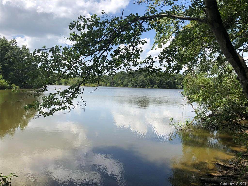 000 Duck Point Drive - Photo 1