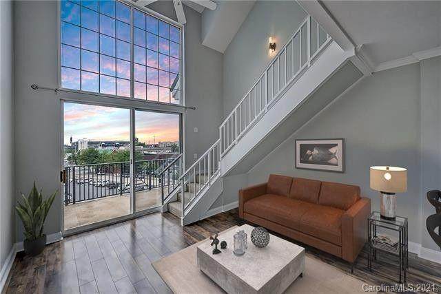 300 5th Street - Photo 1