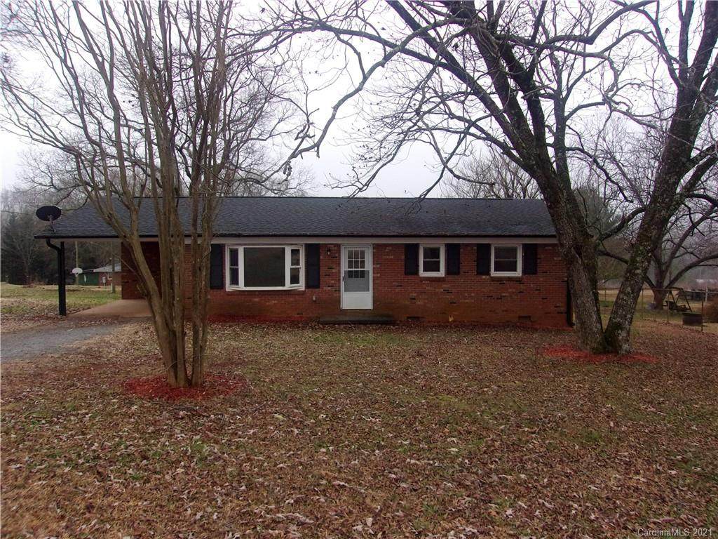 220 Bradley Road - Photo 1