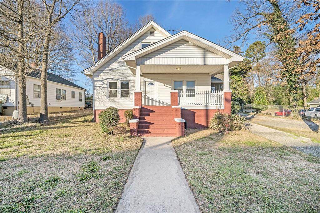 310 4th Avenue - Photo 1