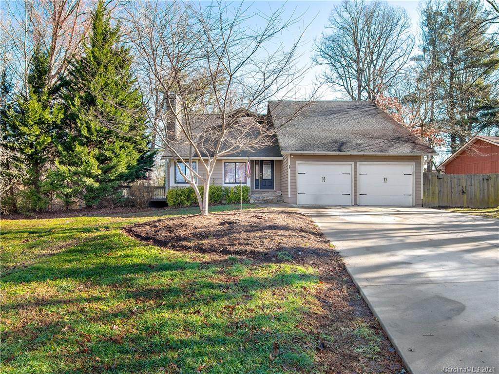 52 Wildwood Circle - Photo 1