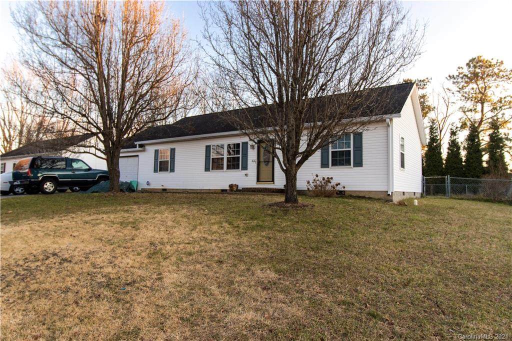 109 Sharons Way - Photo 1