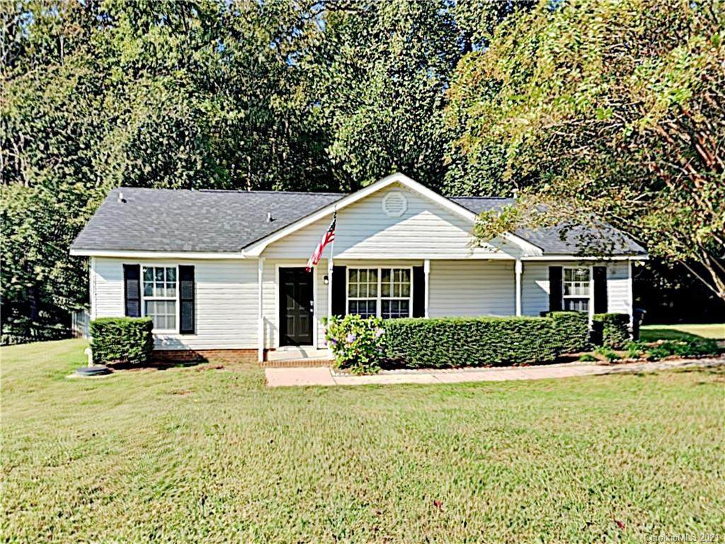 2437 River Chase Drive - Photo 1