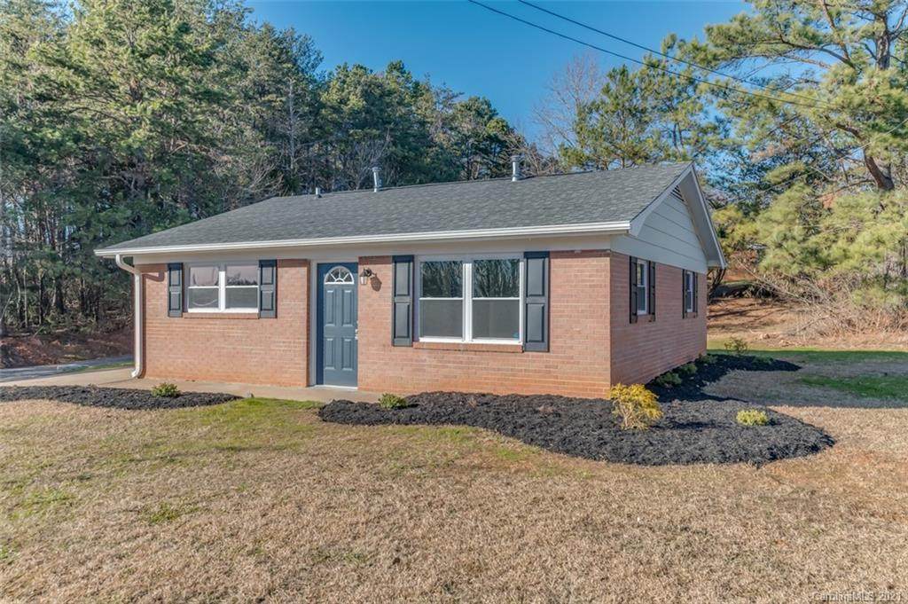 209 Roberson Road - Photo 1