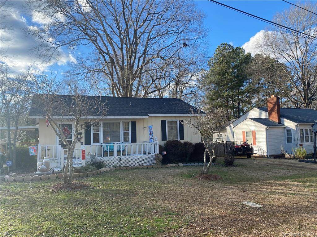 607 Mccarten Street - Photo 1