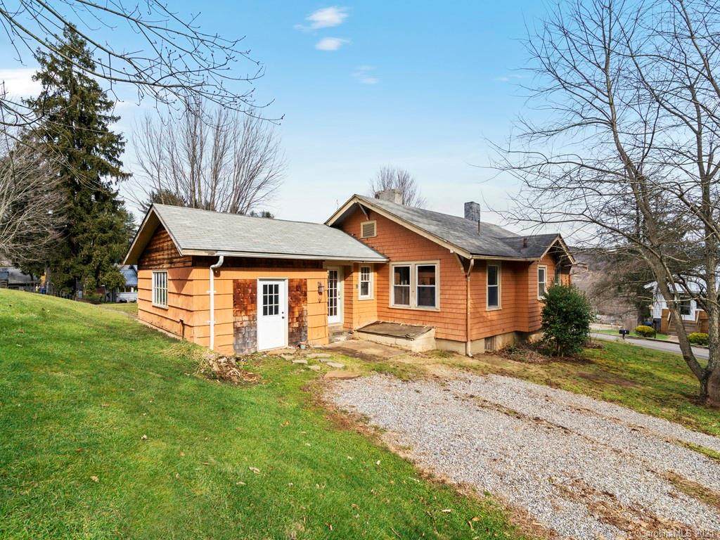 1 Thomson Avenue - Photo 1