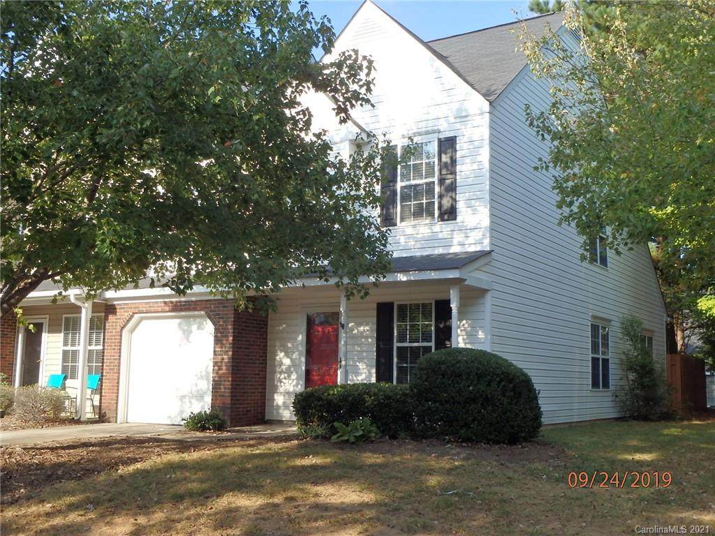 9635 Elizabeth Townes Lane - Photo 1