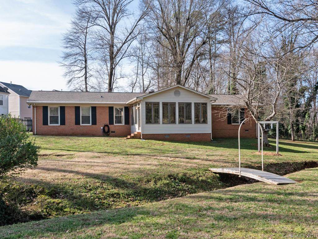 2525 Oakdale Road - Photo 1