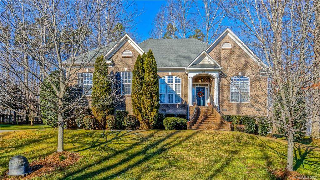 185 Herons Gate Drive - Photo 1