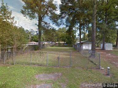 3110 Hammond Avenue - Photo 1