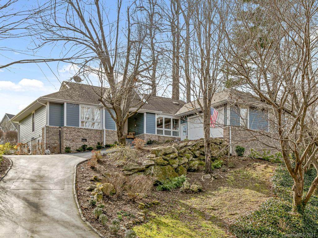 118 Broadmoor Drive - Photo 1