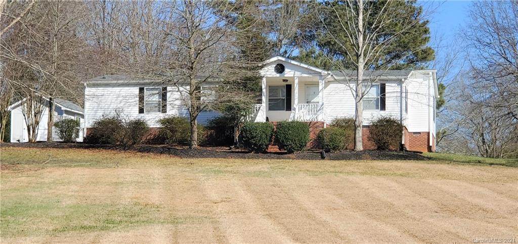 4499 Flat Creek Road - Photo 1