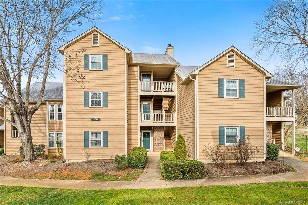 3210 Selwyn Farms Lane - Photo 1