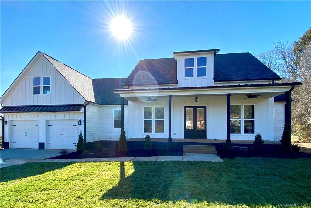 7619 Old Waxhaw Monroe Road - Photo 1