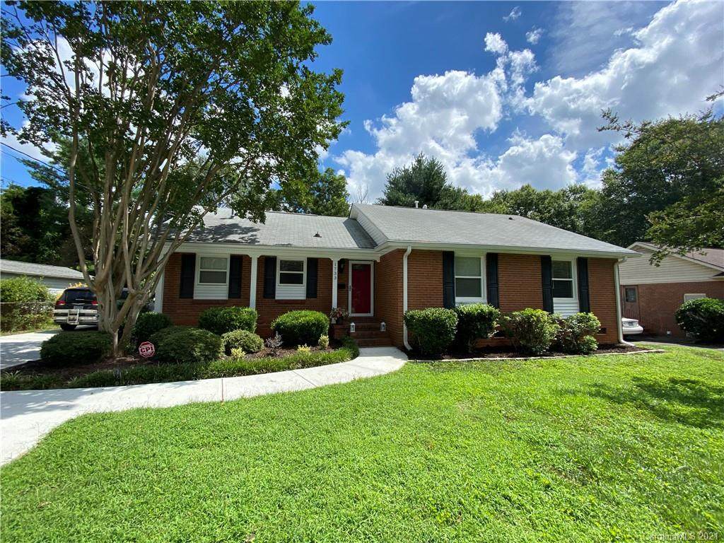 1733 Emerywood Drive - Photo 1
