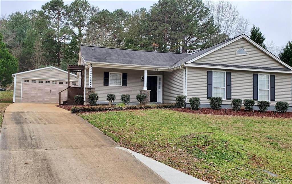 13810 Darington Court - Photo 1