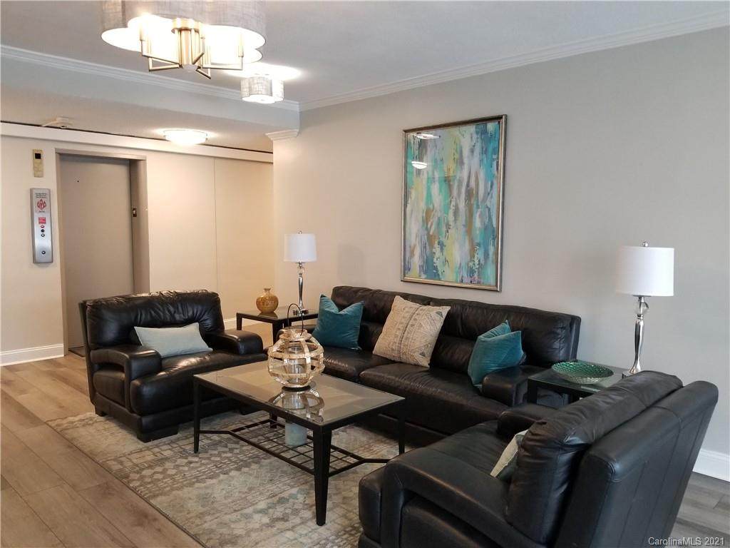 2503 Roswell Avenue - Photo 1