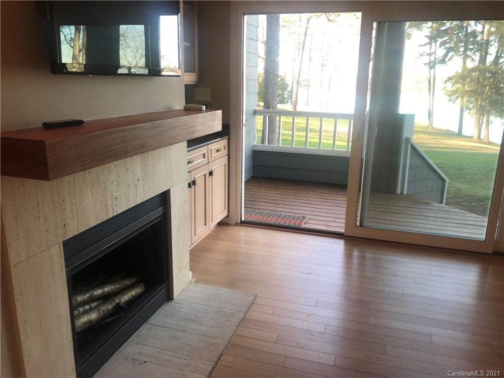 310 Northwest Drive - Photo 1