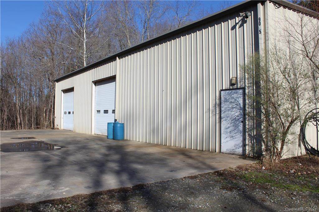 9015 Fisher Road - Photo 1