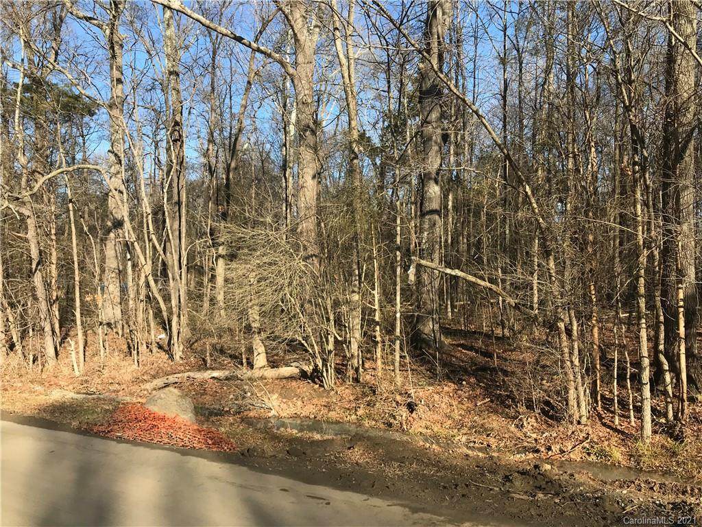 613 Autumn Drive - Photo 1