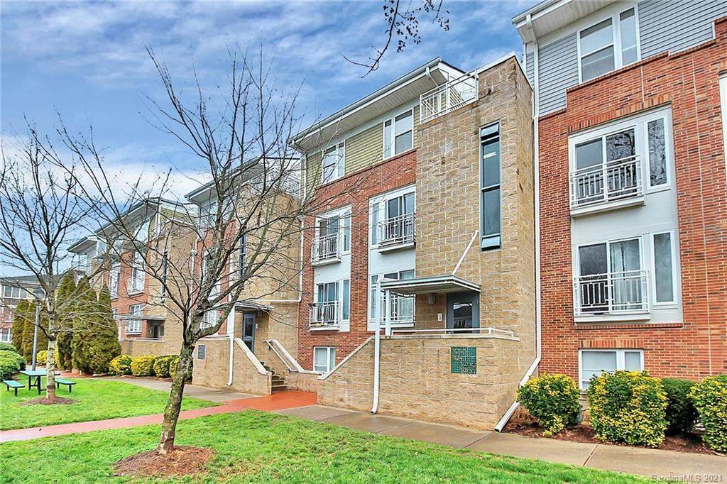3941 Picasso Court - Photo 1