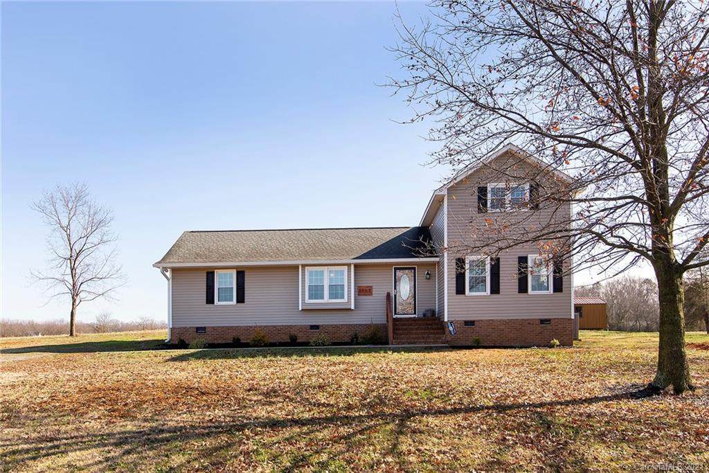 1117 Roanoke Church Road - Photo 1