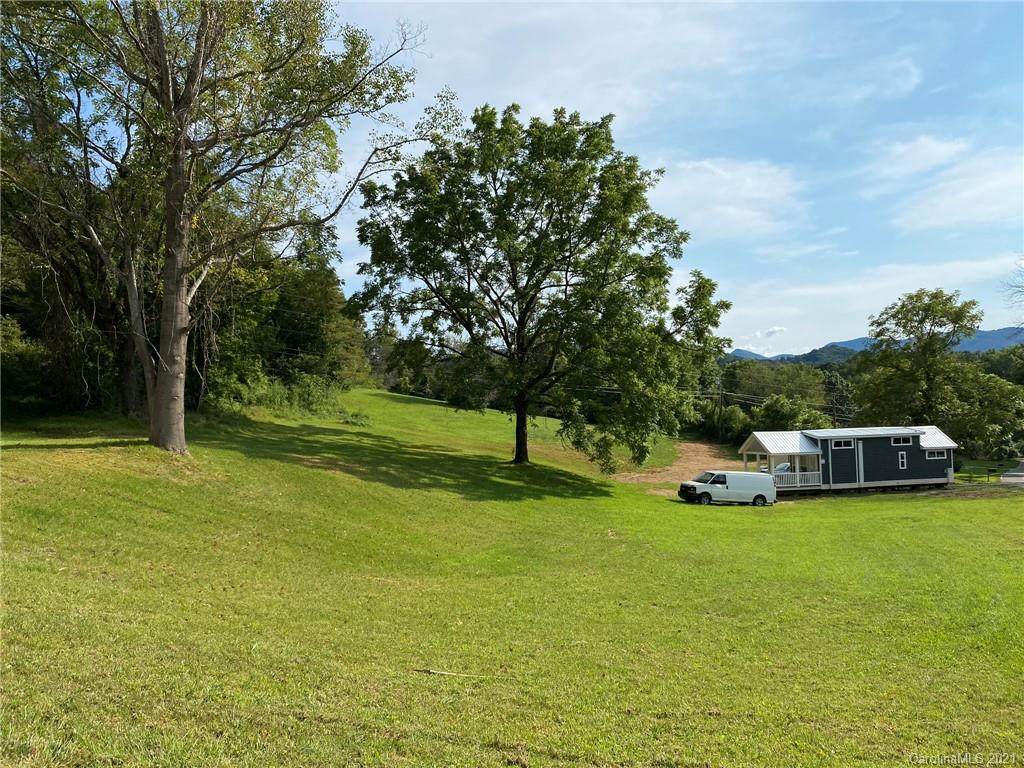 690 Green Mountain Drive - Photo 1