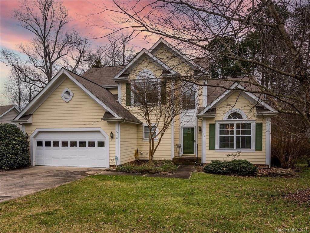 140 Glynwater Drive - Photo 1