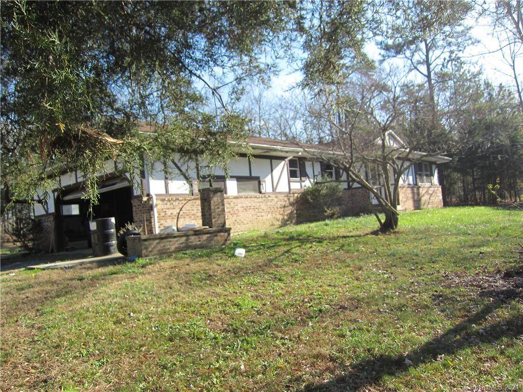 6712 Shelf Road - Photo 1