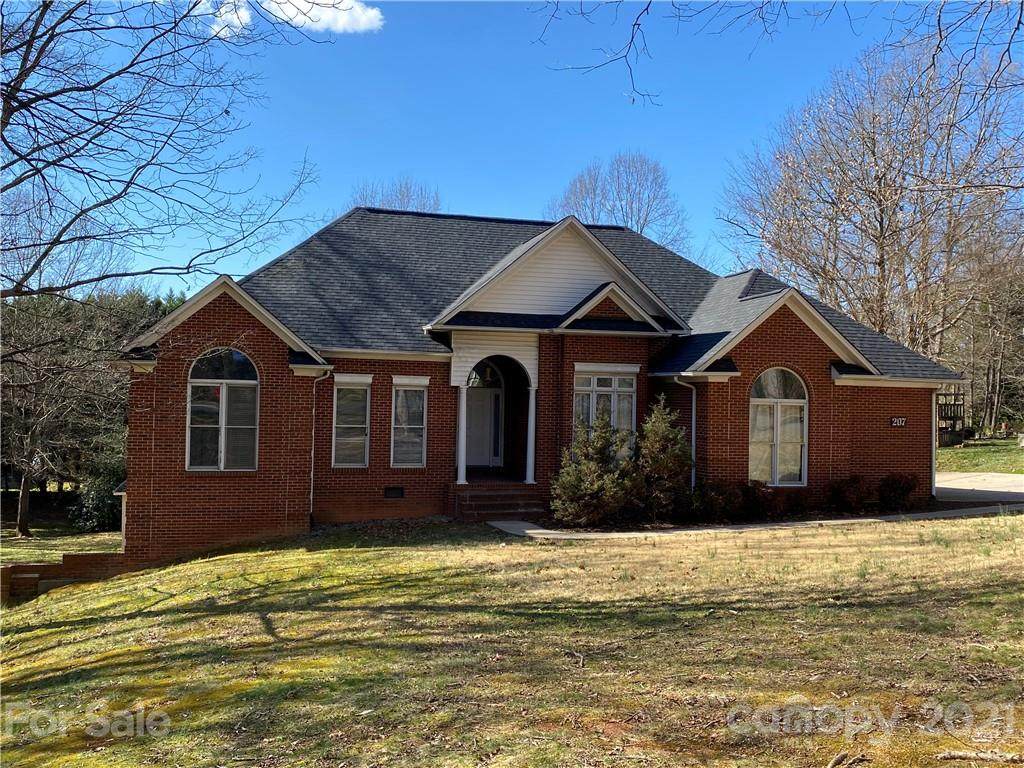 207 Hollow Road - Photo 1