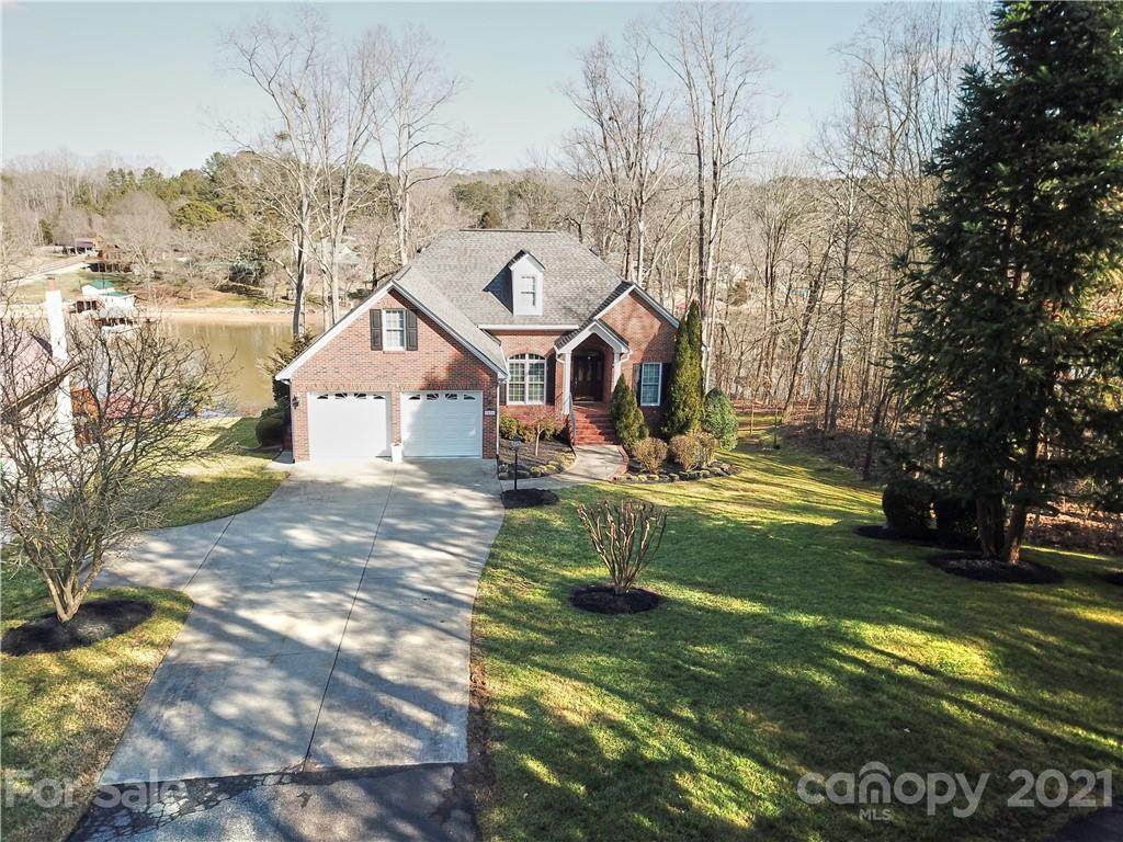 7036 Hidden Harbor Lane - Photo 1