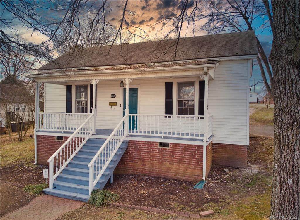 623 Main Street - Photo 1