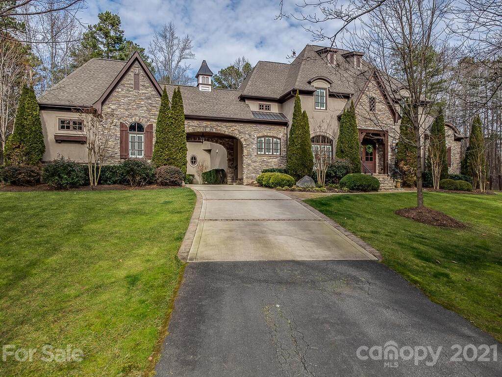 10090 Enclave Circle - Photo 1