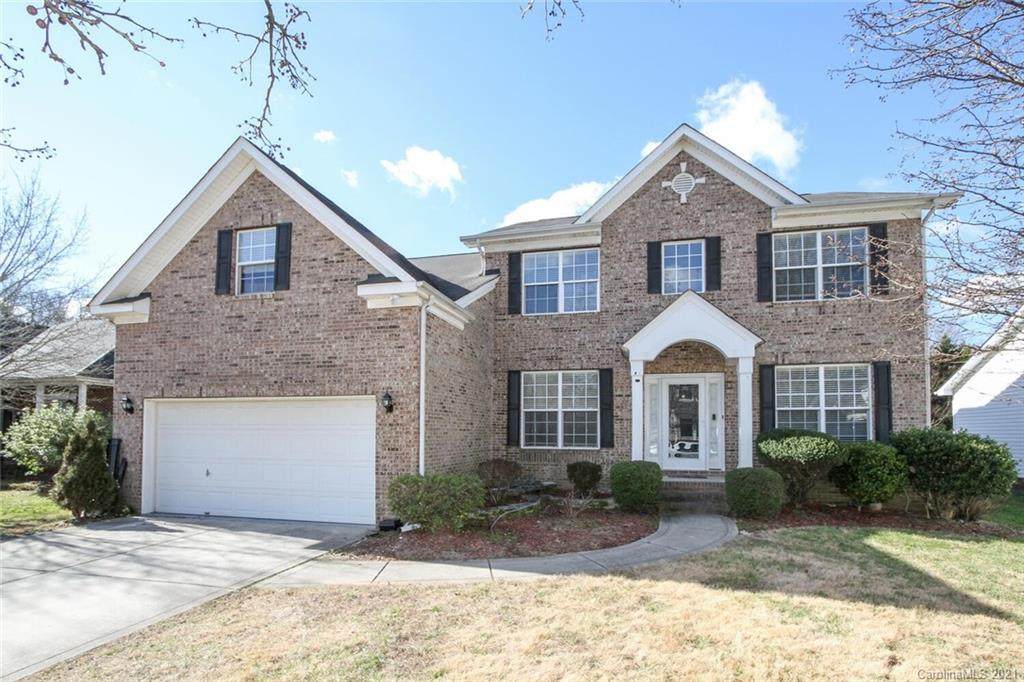 15018 Bridle Trace Lane - Photo 1