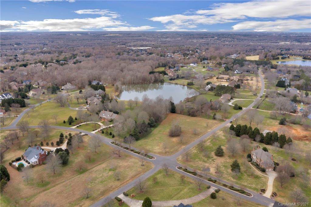 473 Walden Trail - Photo 1